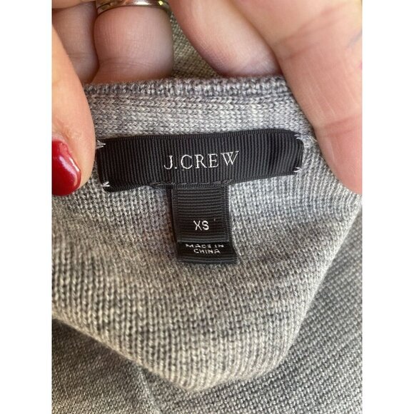 J. Crew 100% Merino Wool Pocket Tunic Sweater Gray False Pockets Size XS - Picture 6 of 8